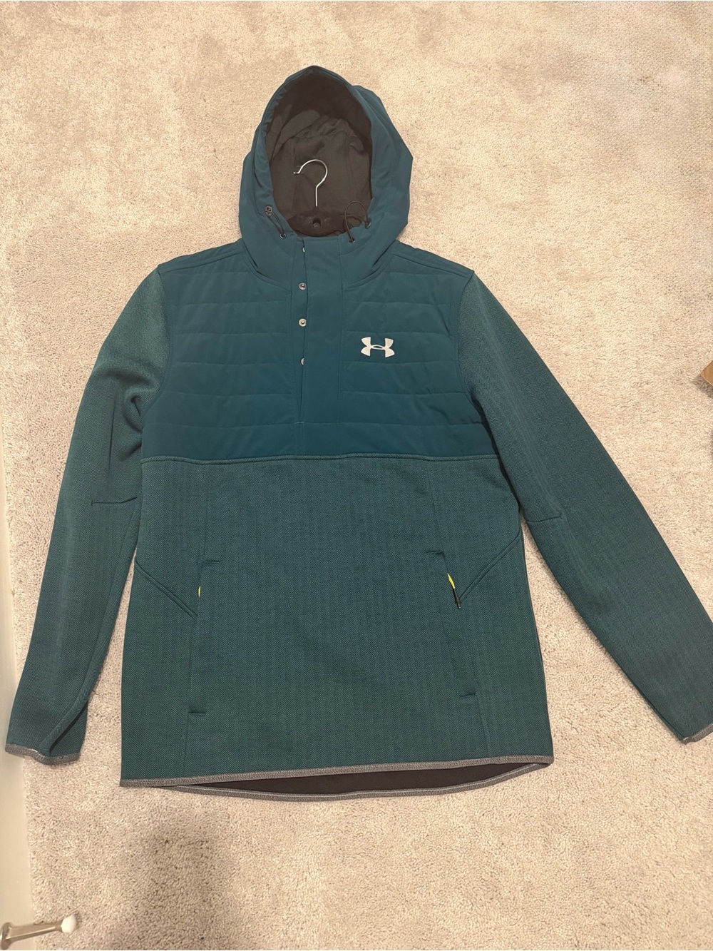 Under Armour ColdGear Insulated Hybrid hoodie- teal color- medium